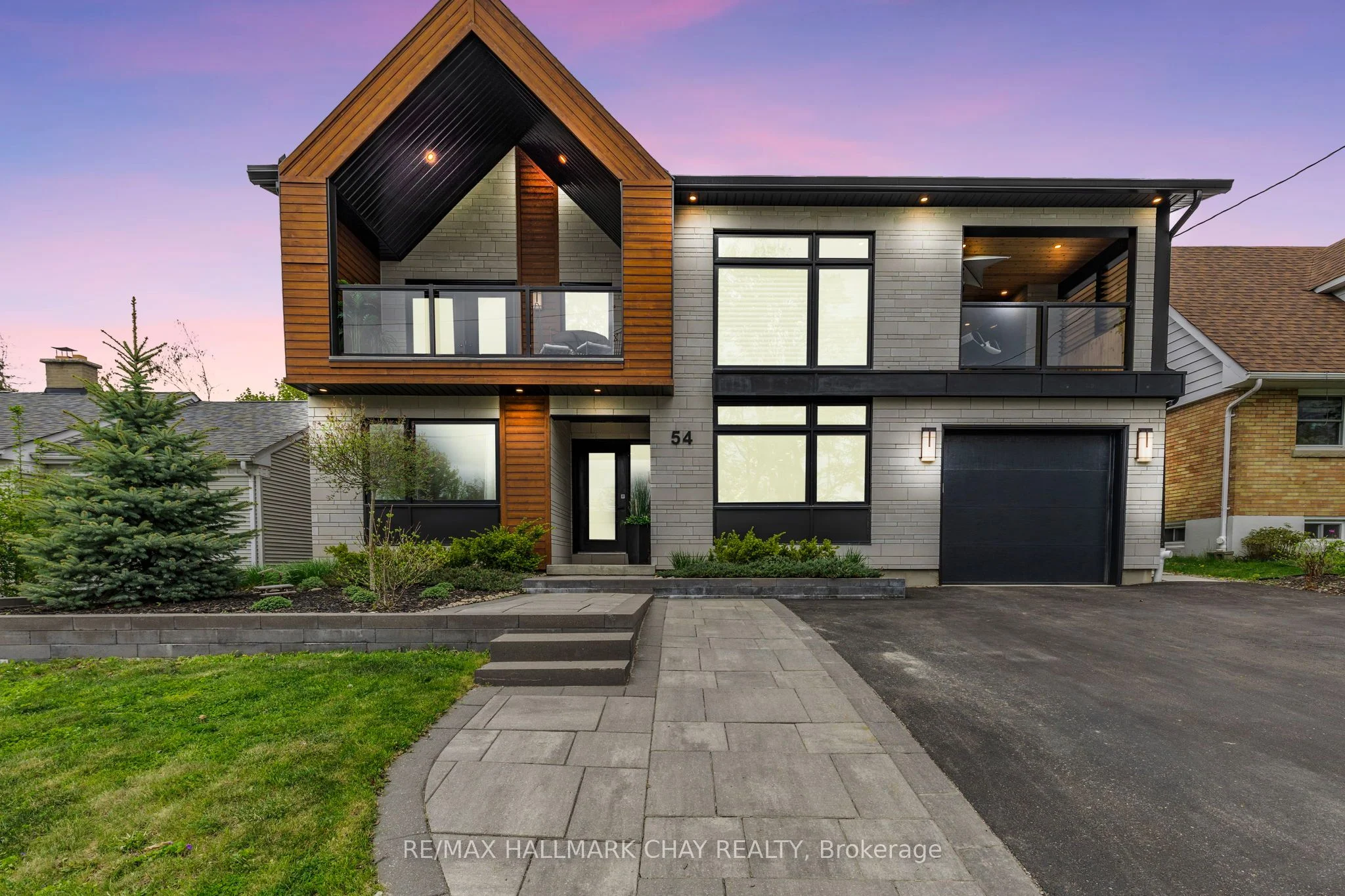 Detached in Barrie