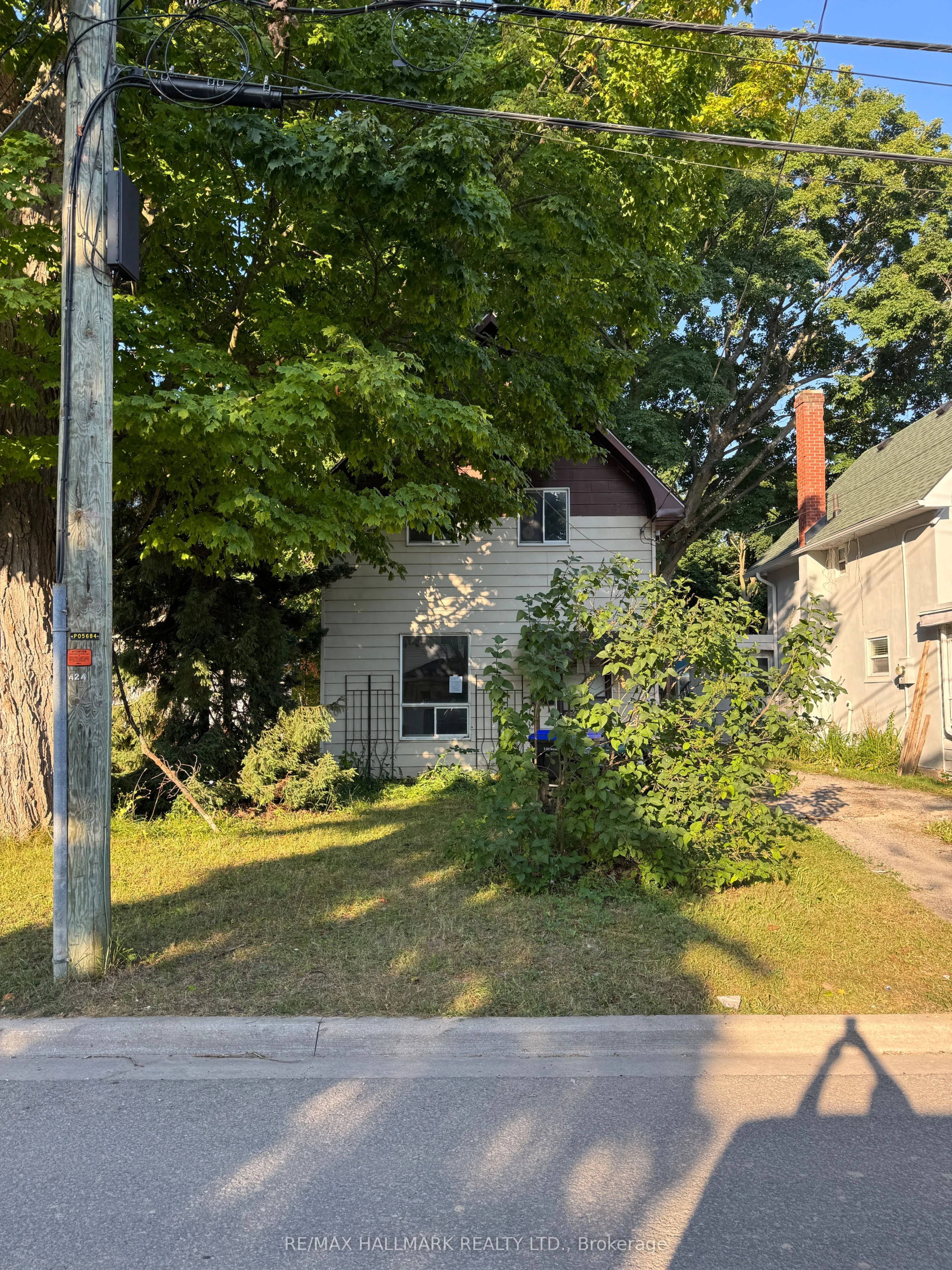 420 Frederick Street, Midland, ON L4R 3P4