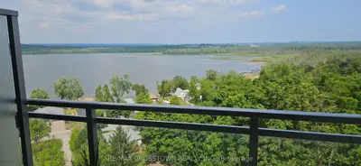 Condo Apartment in Barrie