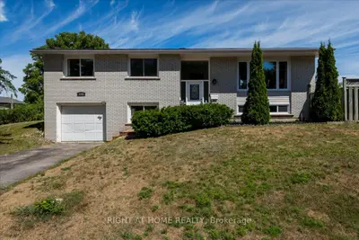 Detached in Midland