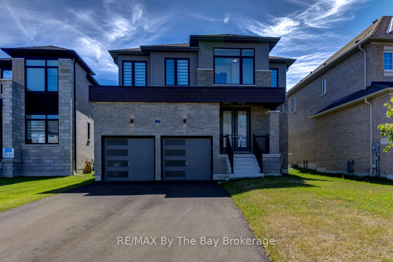 163 Rosanne Circle, Wasaga Beach, ON L9Z 1H9