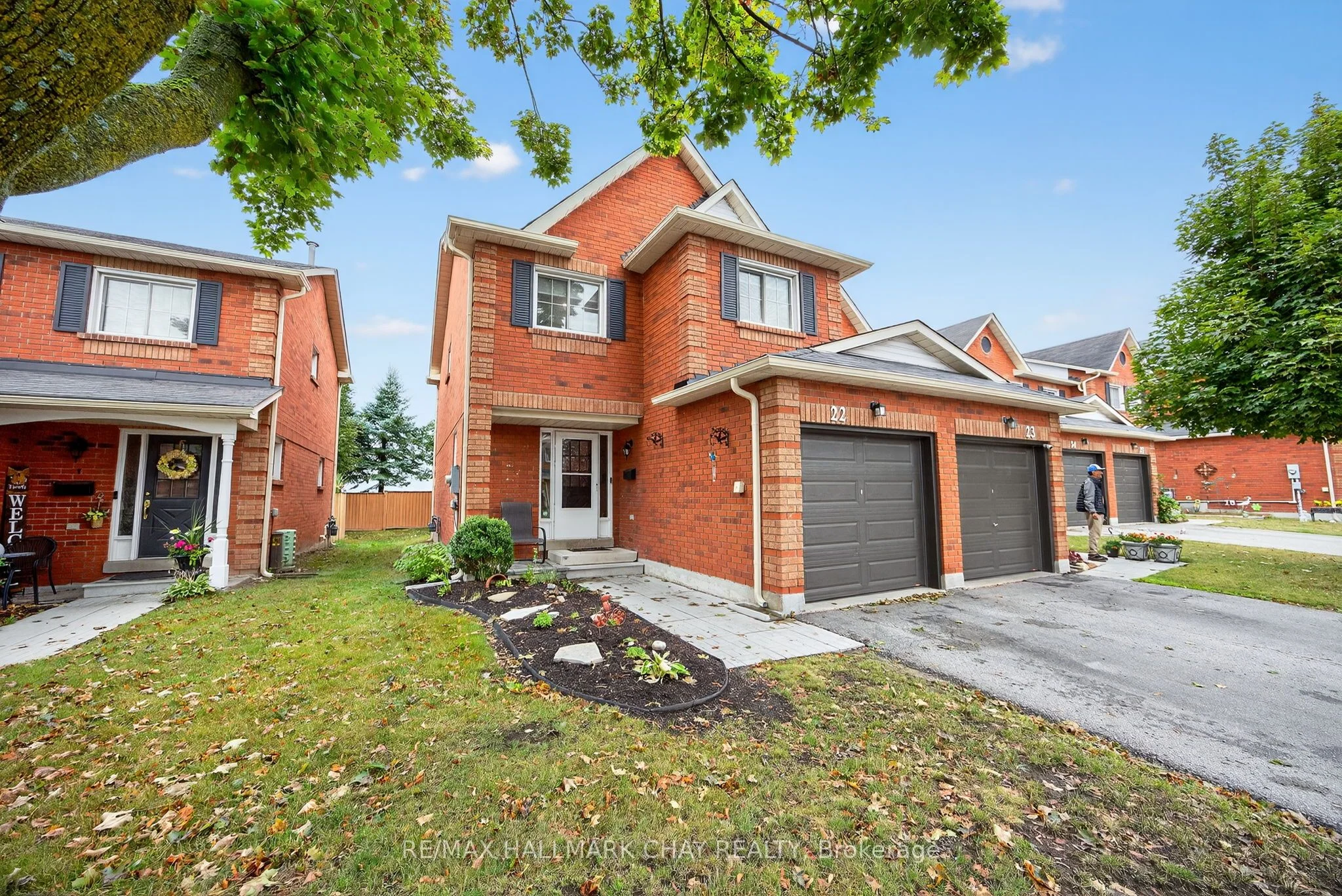 165 Kozlov Street 22, Barrie, ON L4N 7M8