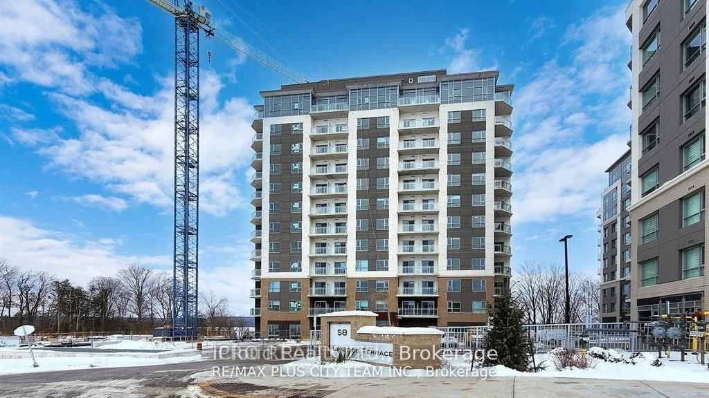 56 Lakeside Terrace 208, Barrie, ON L4M 7B9