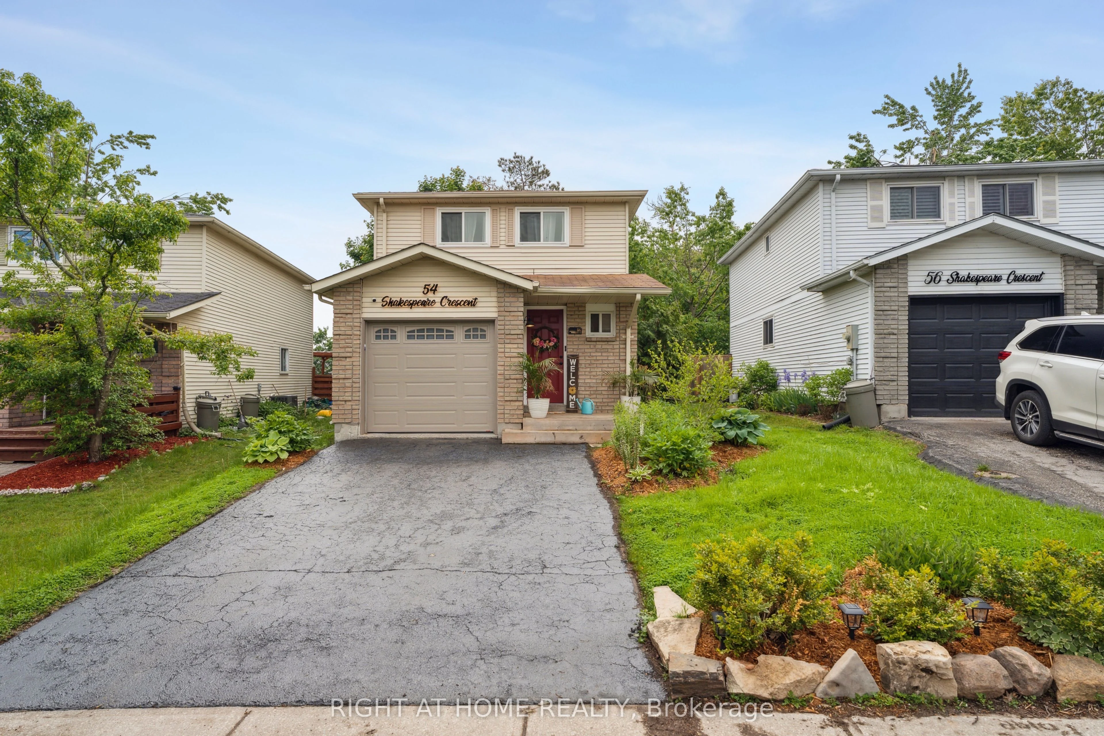 Detached in Barrie