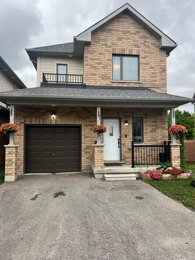 Detached in Barrie