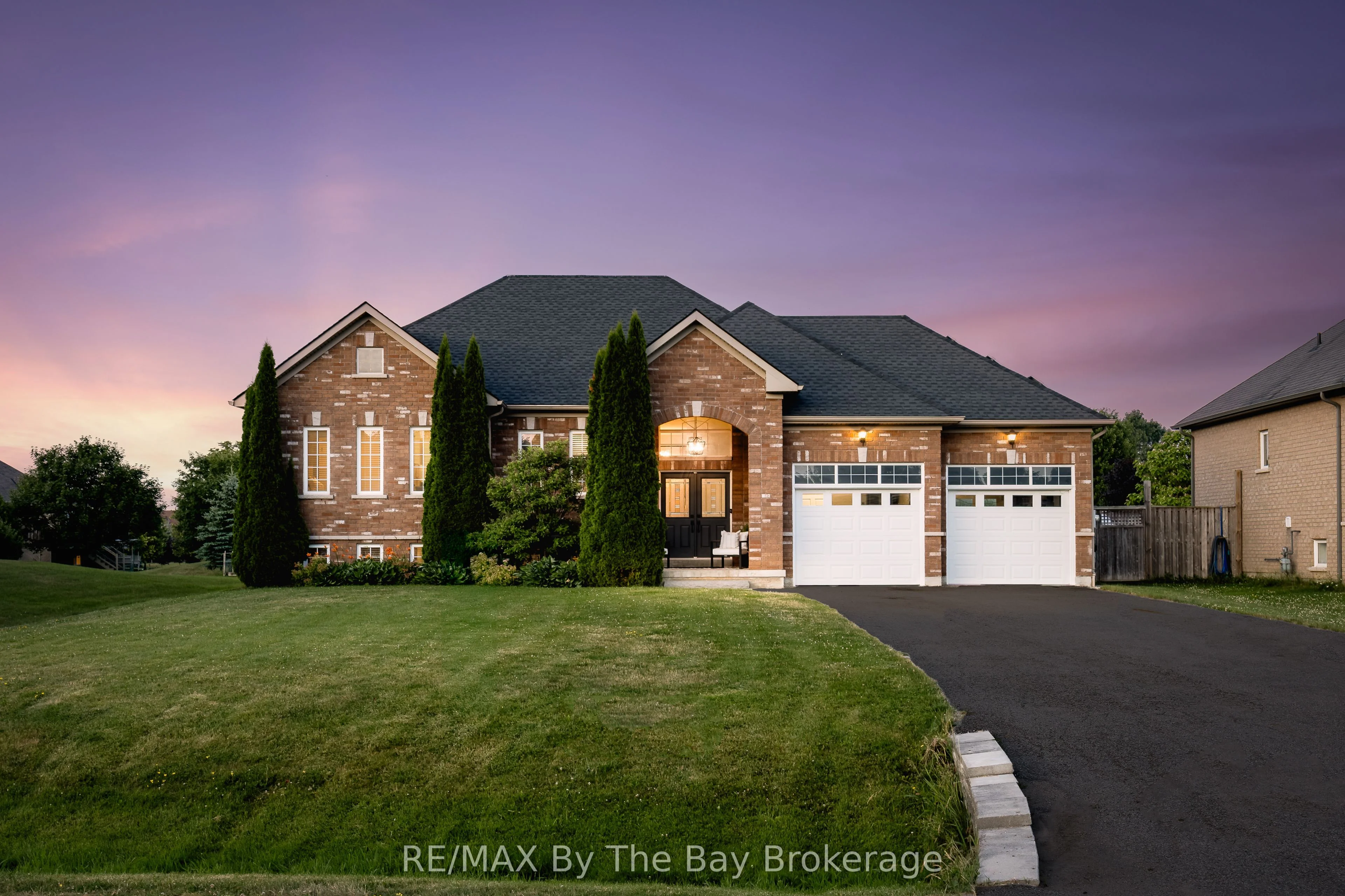 11 Basswood Drive, Wasaga Beach, ON L9Z 0A9