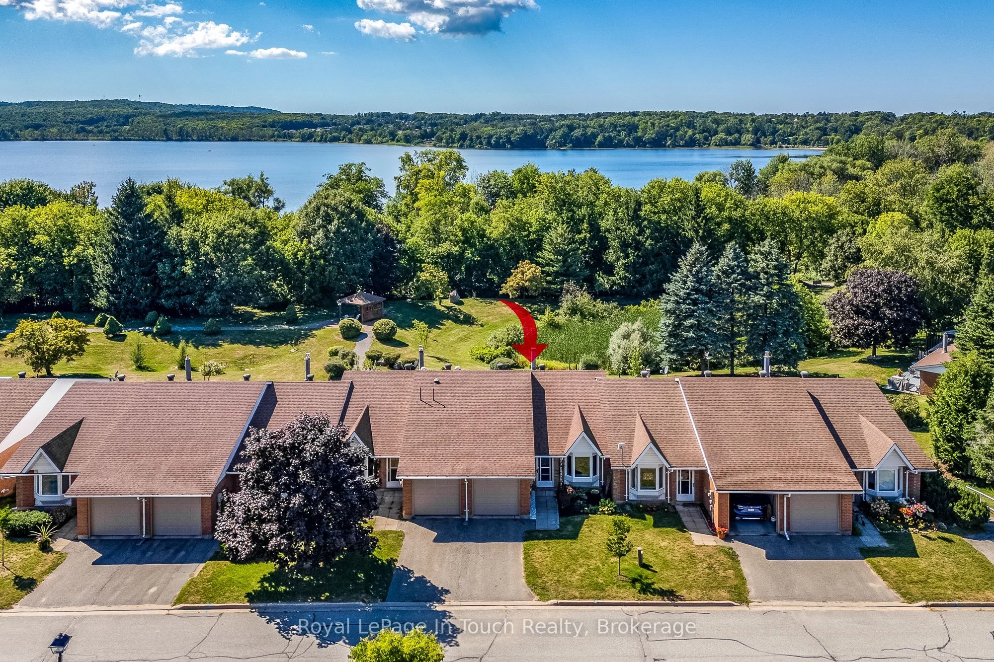 696 King Street 32, Midland, ON L4R 5B5