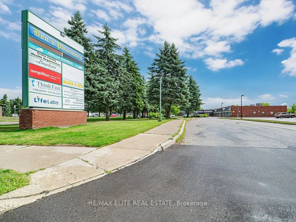 210 Memorial Avenue 127-130, Orillia, ON L3V 7V1