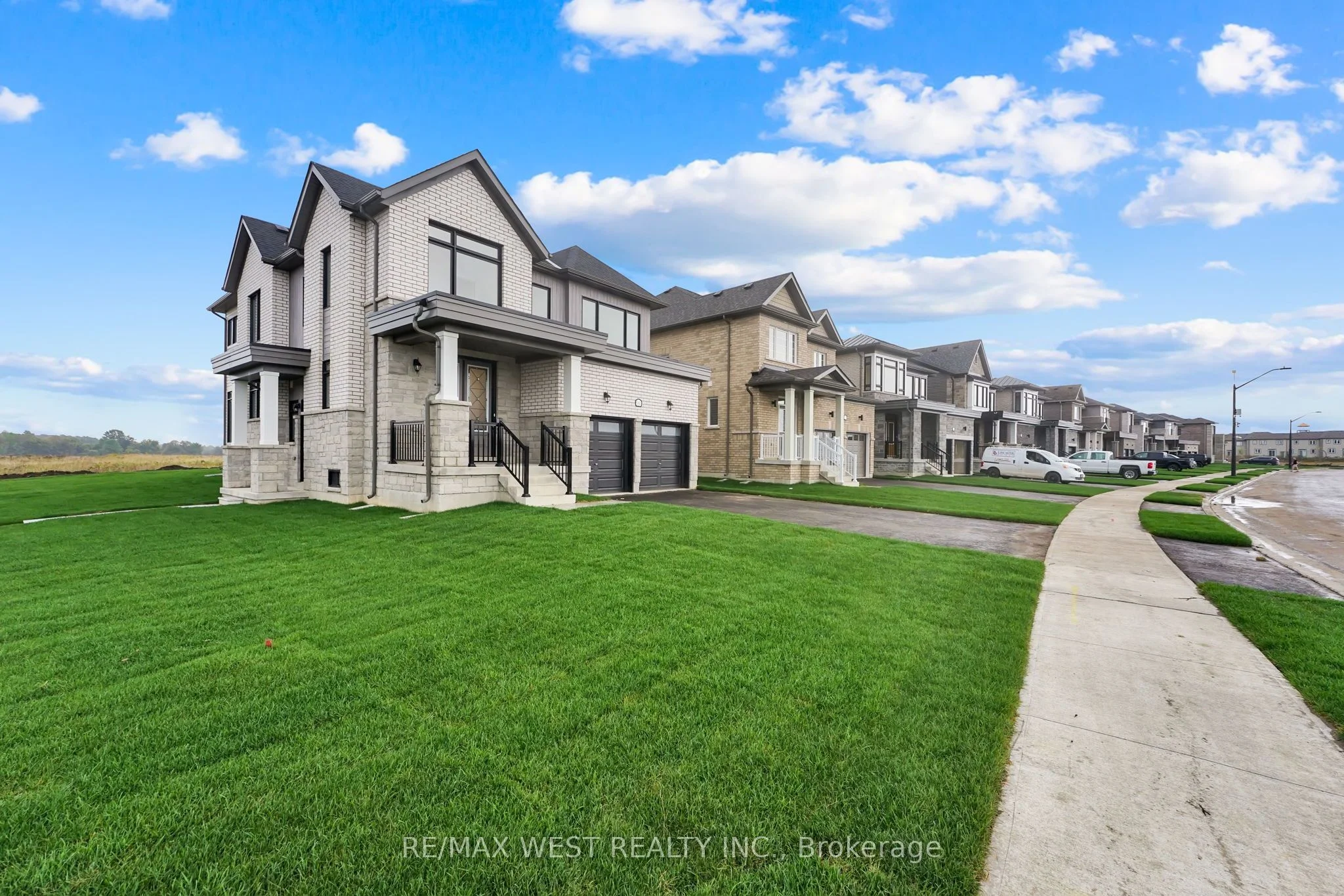 160 Union Boulevard, Wasaga Beach, On L0m 1s0
