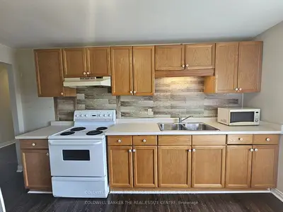 4570 PENETANGUISHENE Road North, Springwater, ON L0L 1V0