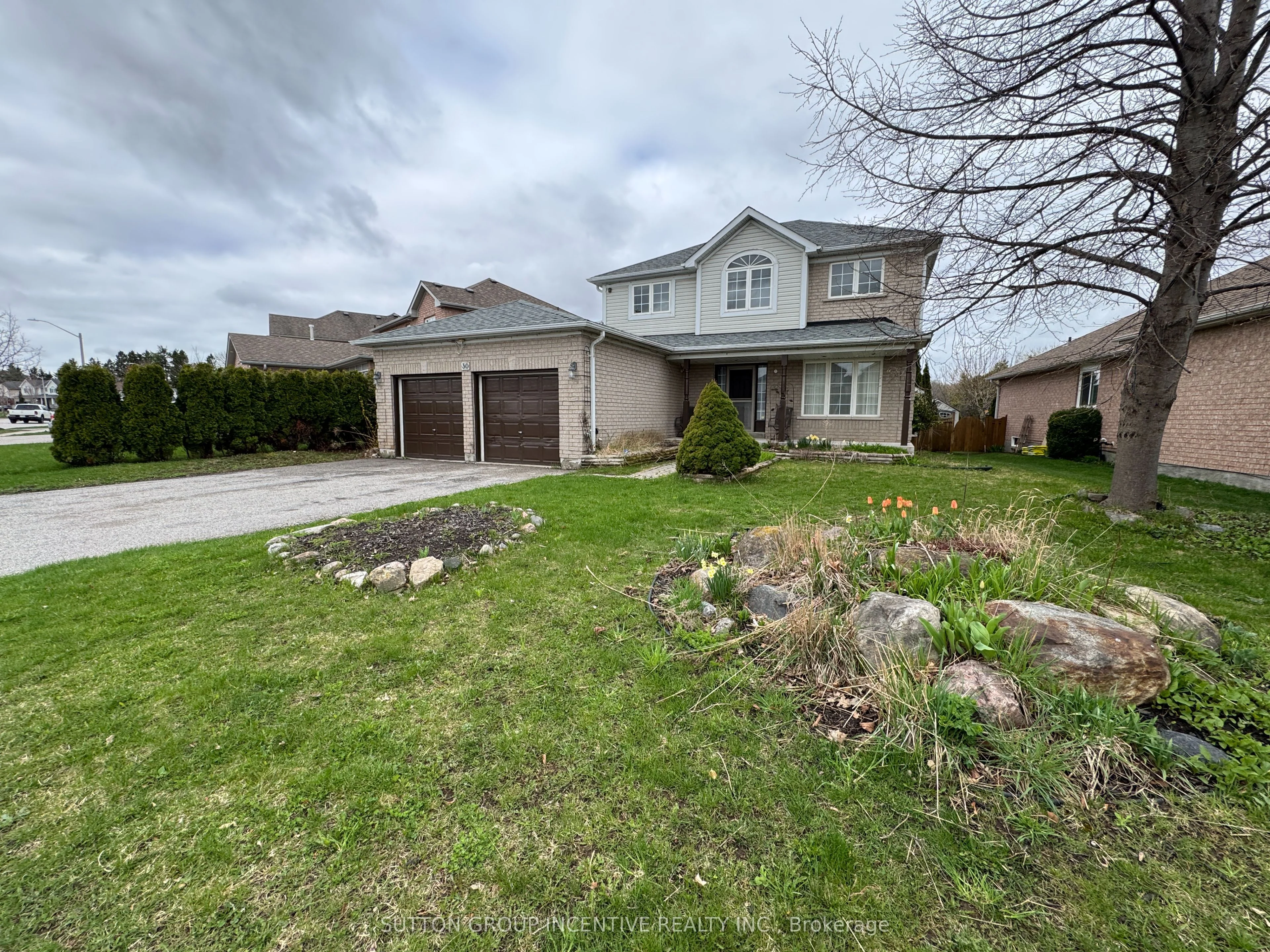 Detached in Barrie