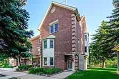 119 D'ambrosio Drive 43, Barrie, ON L4N 7W3