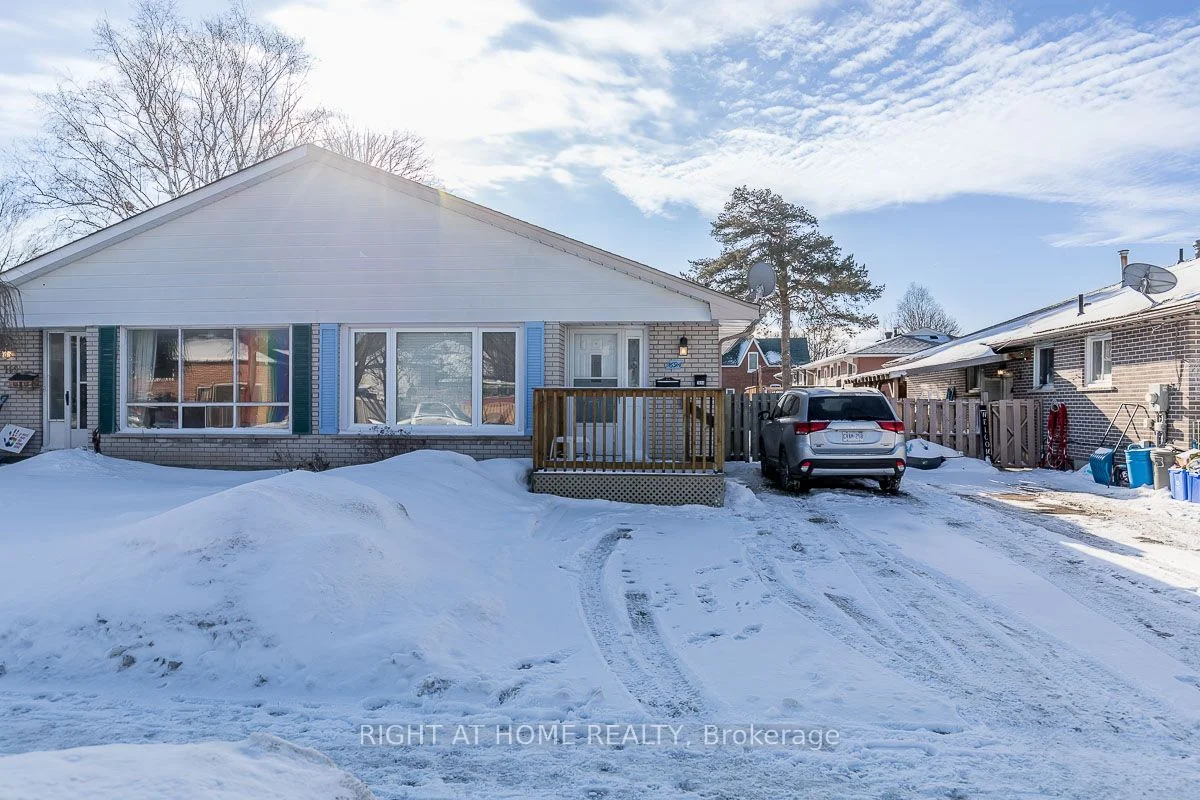 169a Rose Street Lower, Barrie, On L4m 2t8
