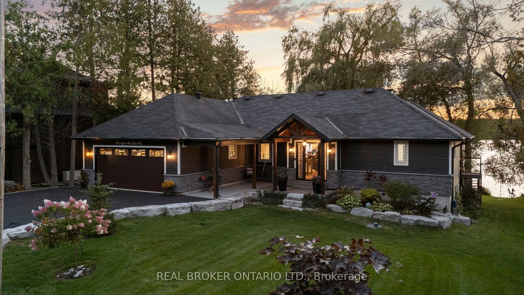 241 Eight Mile Point Road, Oro-medonte, On L3v 6h1