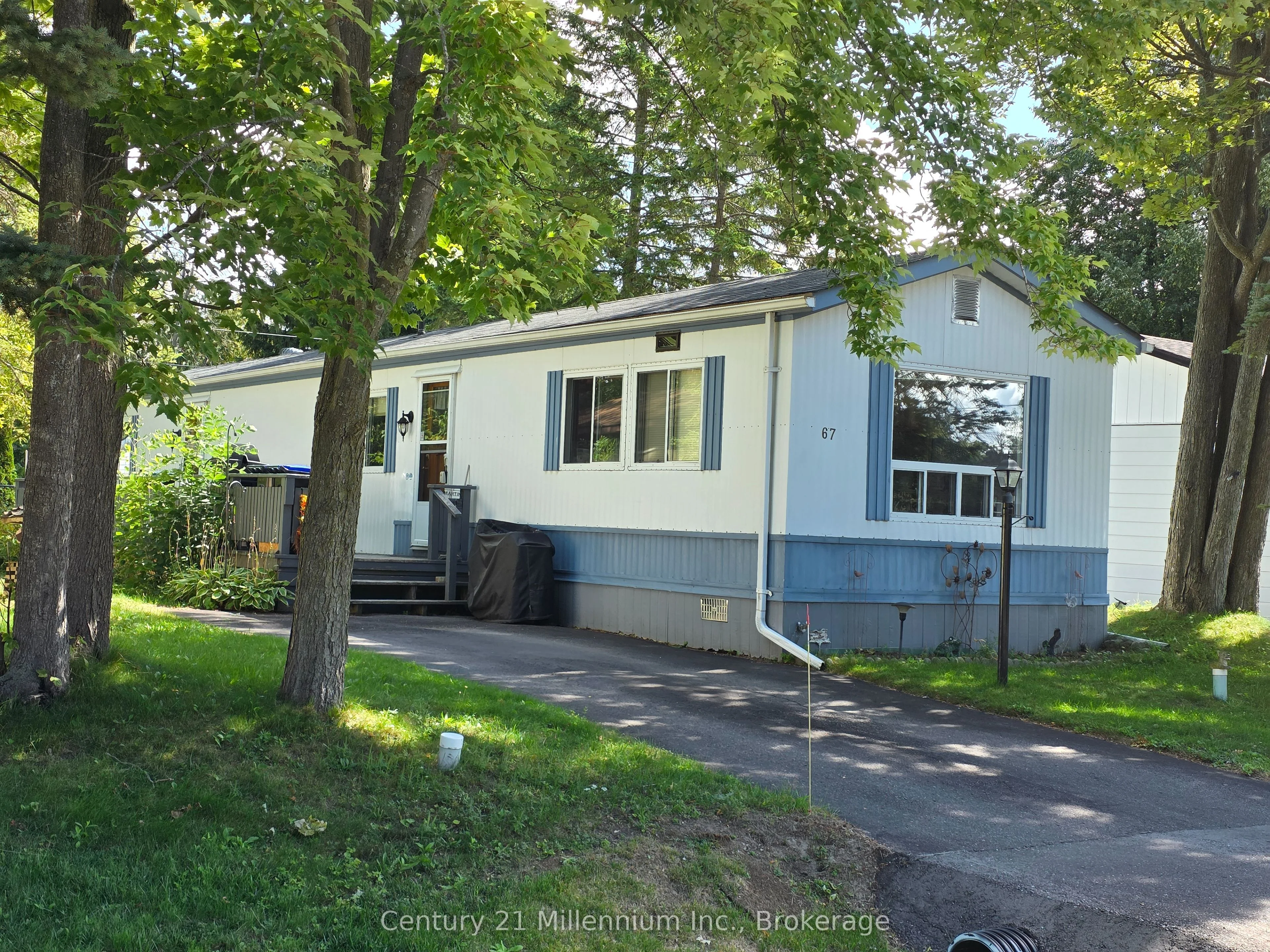 67 Georgian Glen Drive, Wasaga Beach, ON L9Z 1K8