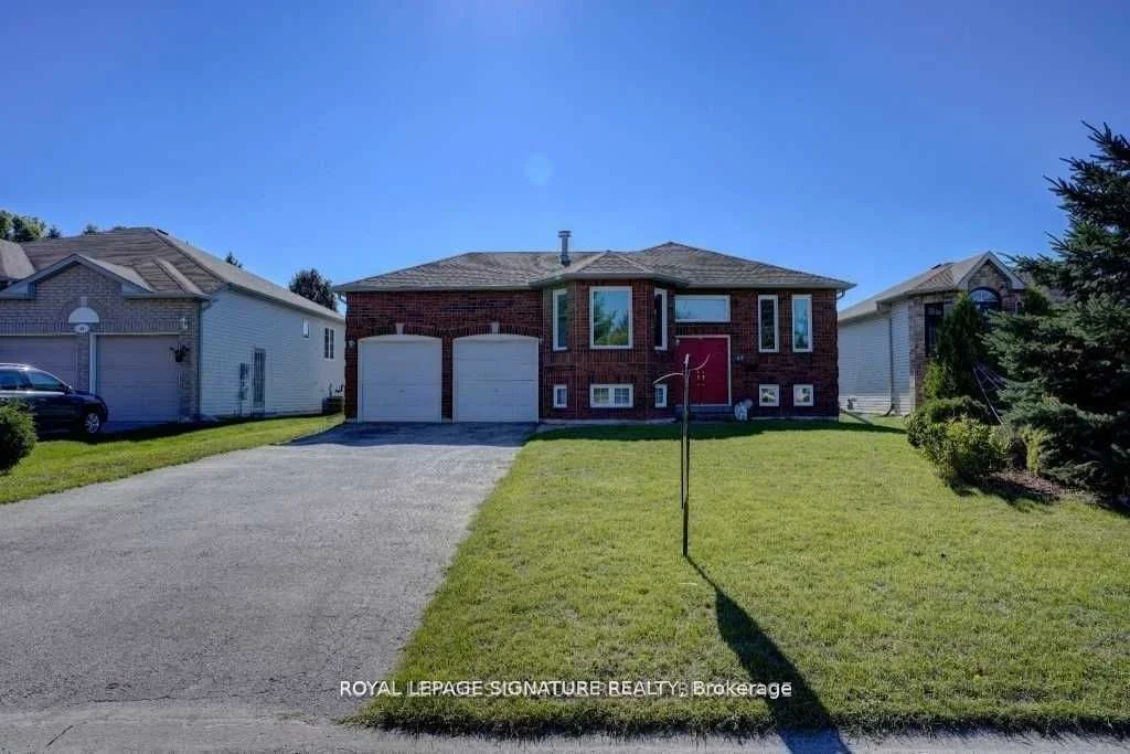 47 Acorn Crescent Main, Wasaga Beach, ON L9Z 1L6