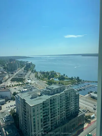 Condo Apartment in Barrie