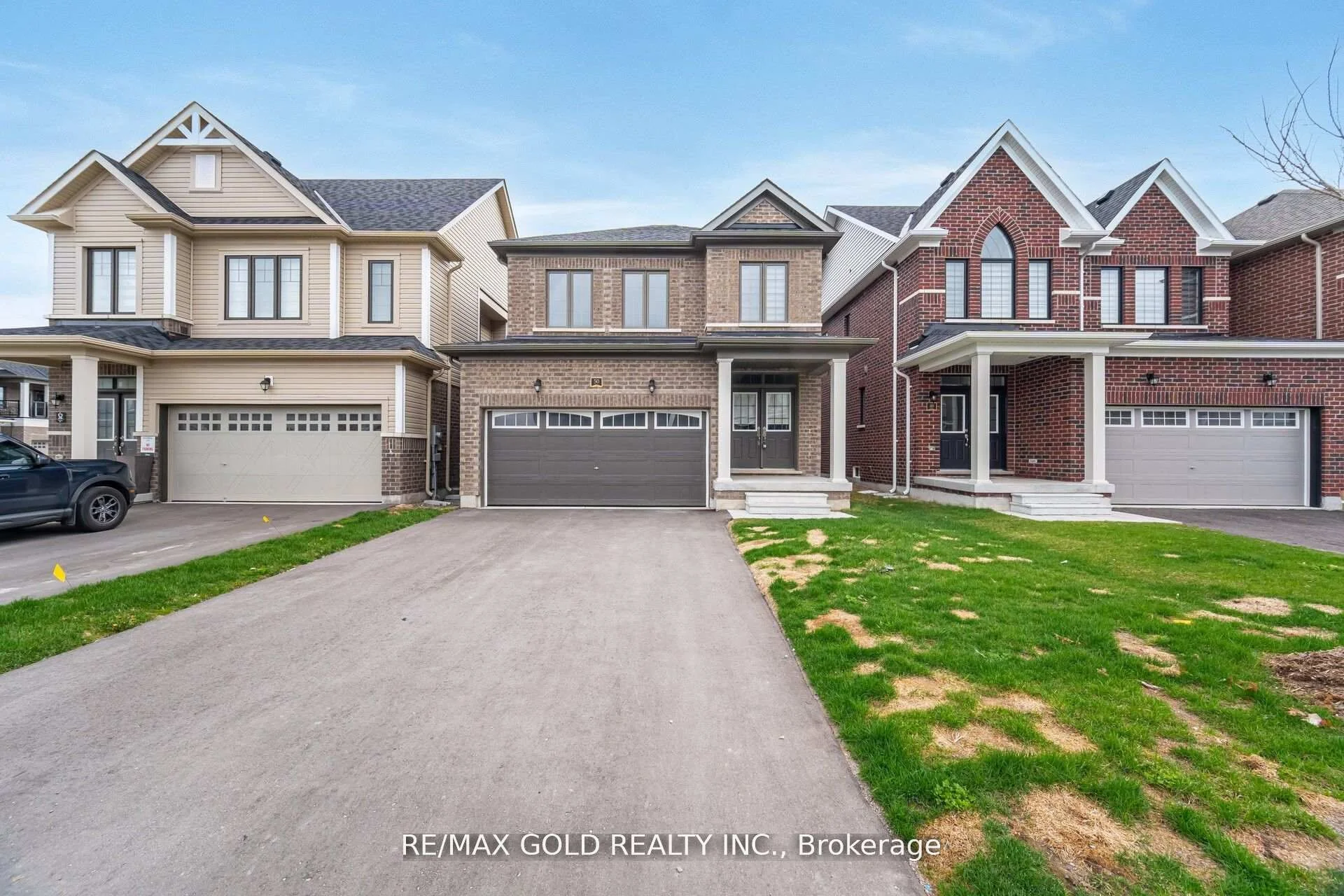 Detached in Barrie