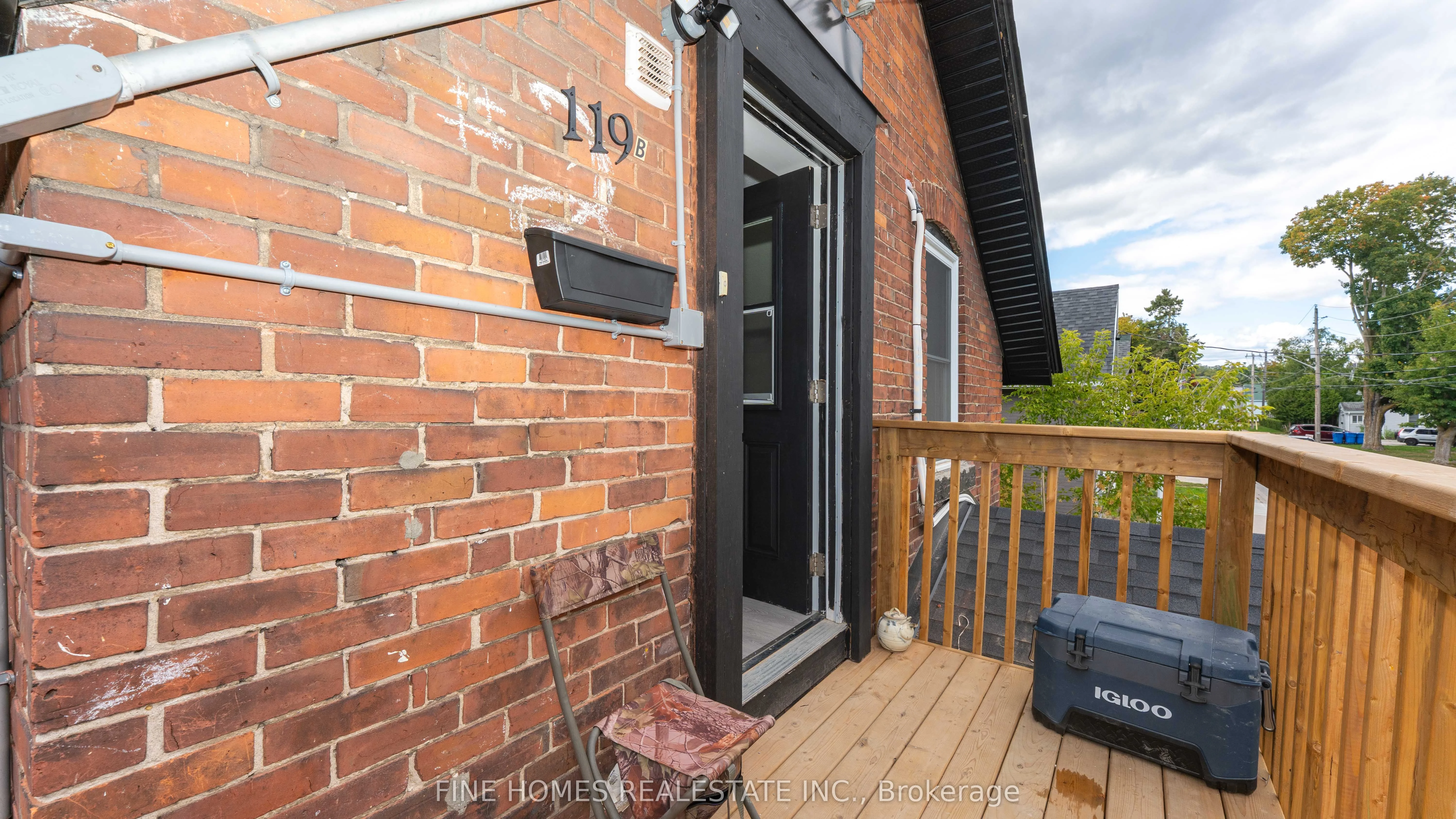 119 Albert Street S, Orillia, ON L3V 5L1