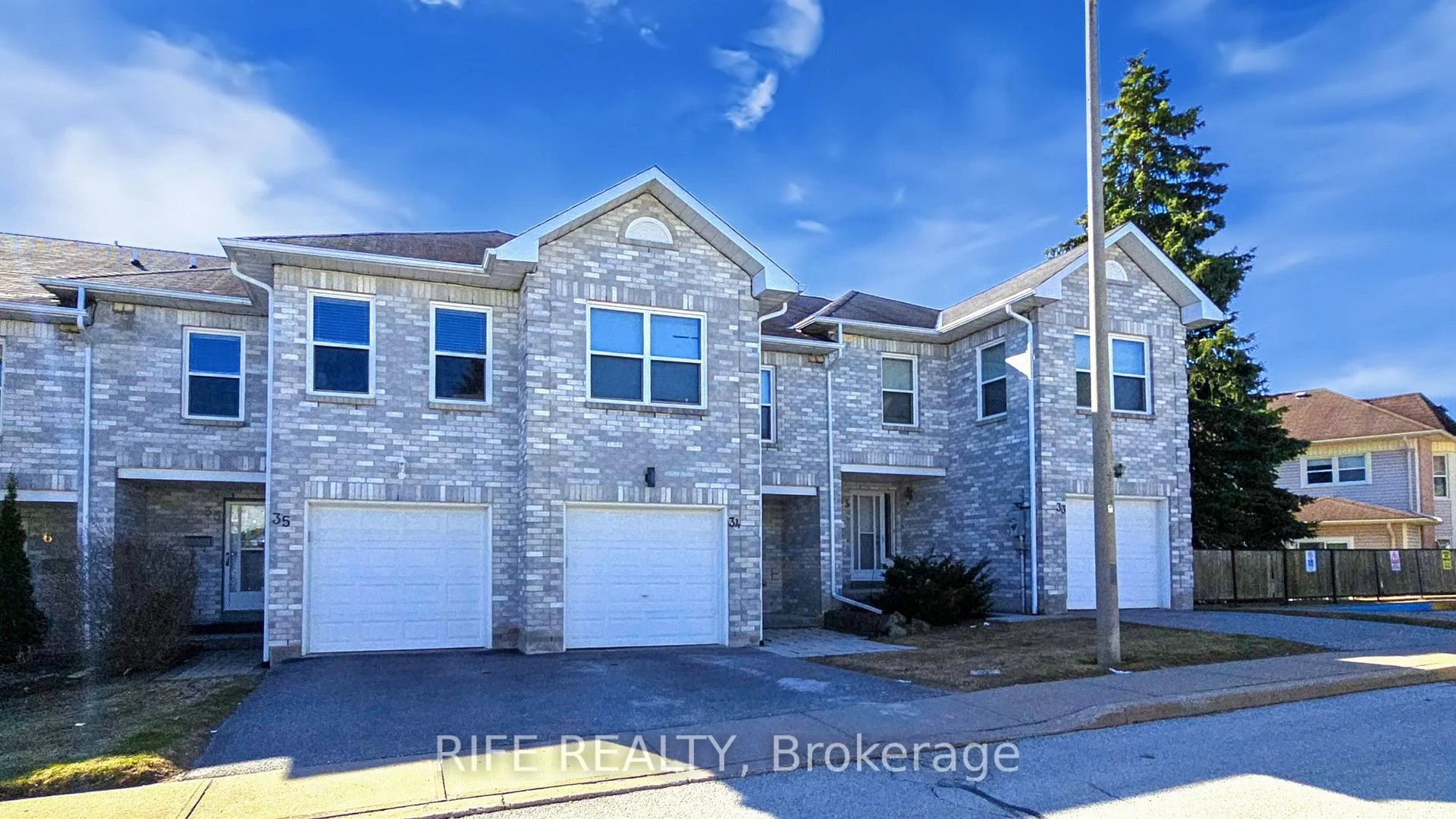 120 D'ambrosio Drive 34, Barrie, On L4n 7w3