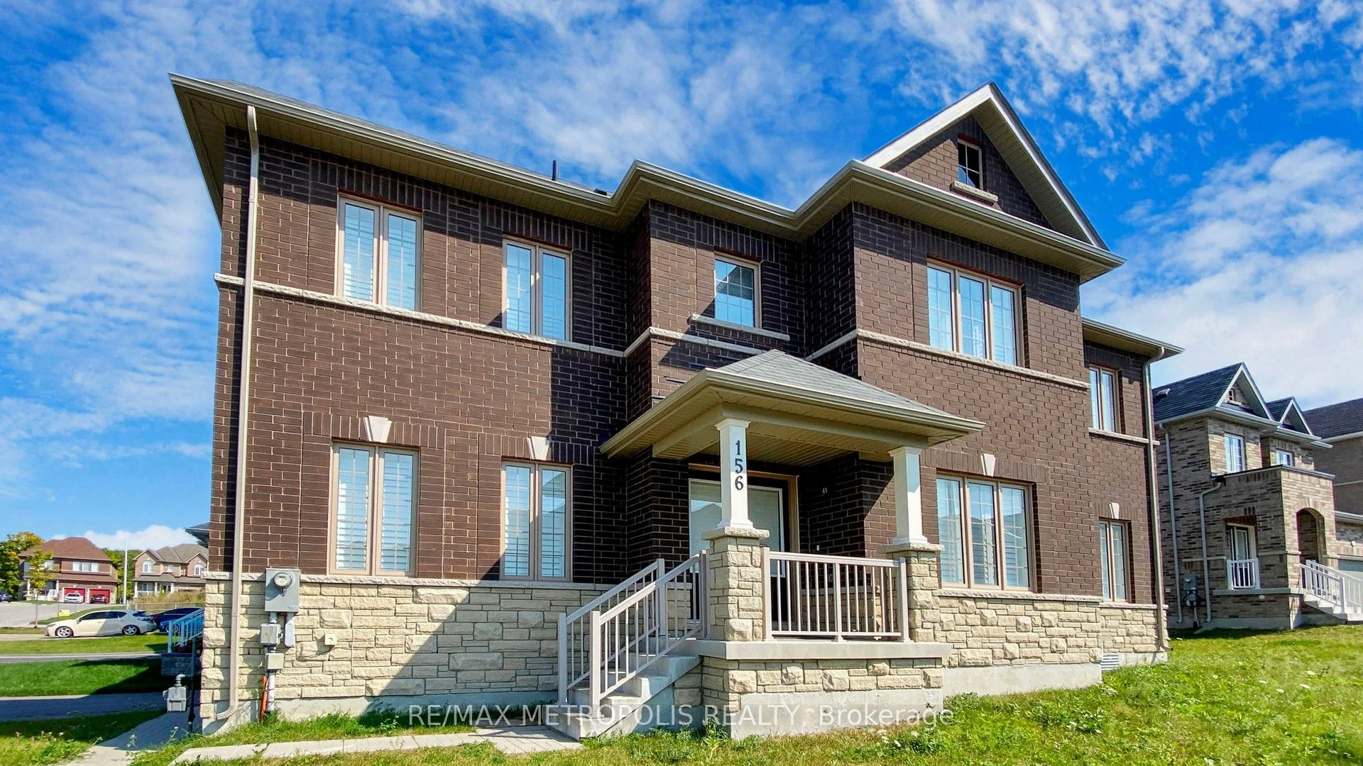 156 Muirfield Drive, Barrie, ON L4N 5S4