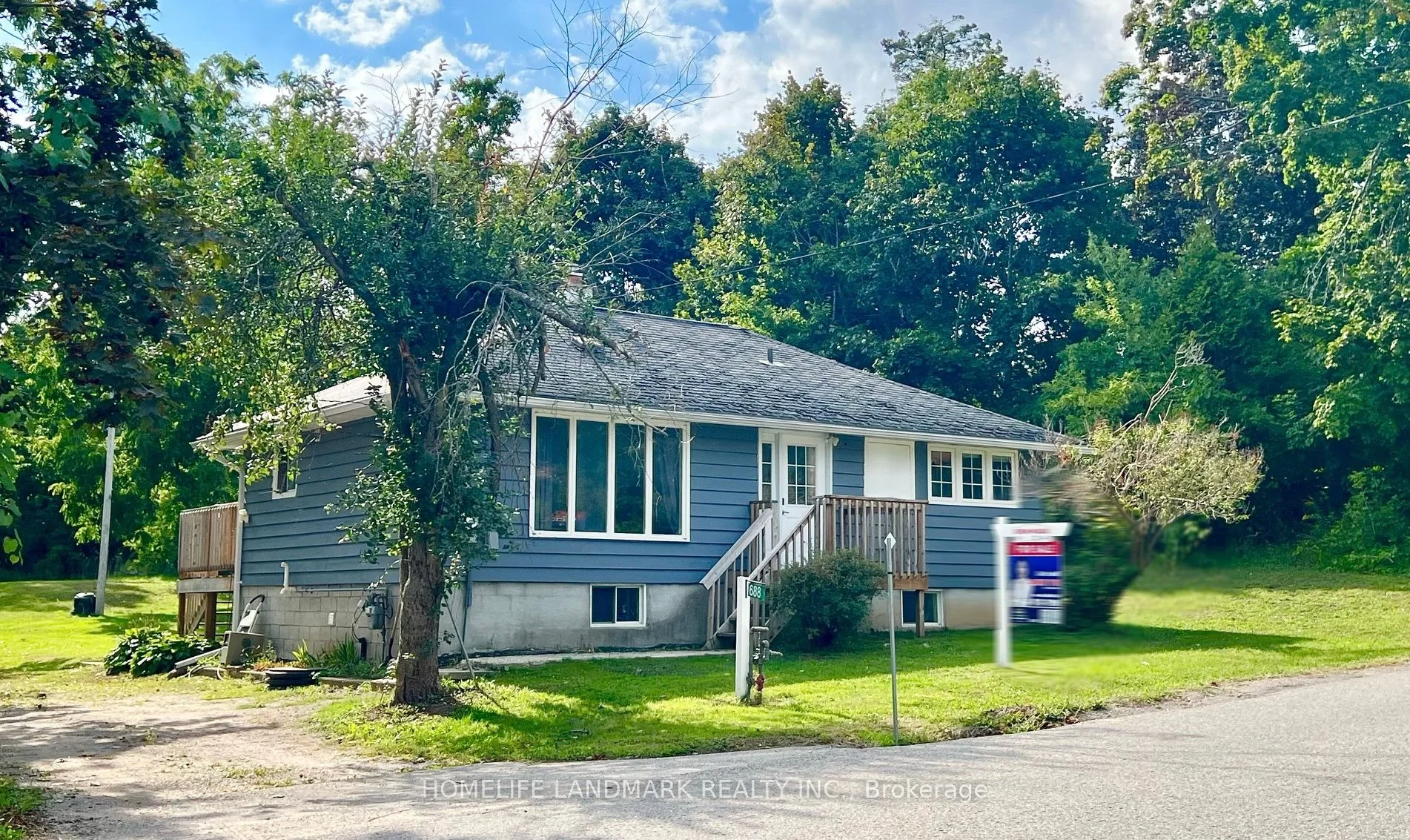 Detached in Oro-Medonte