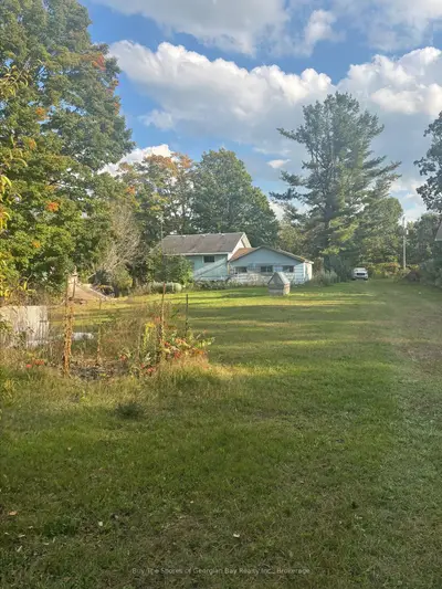 Detached in Tay