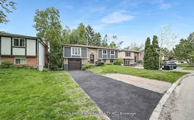 Detached in Barrie