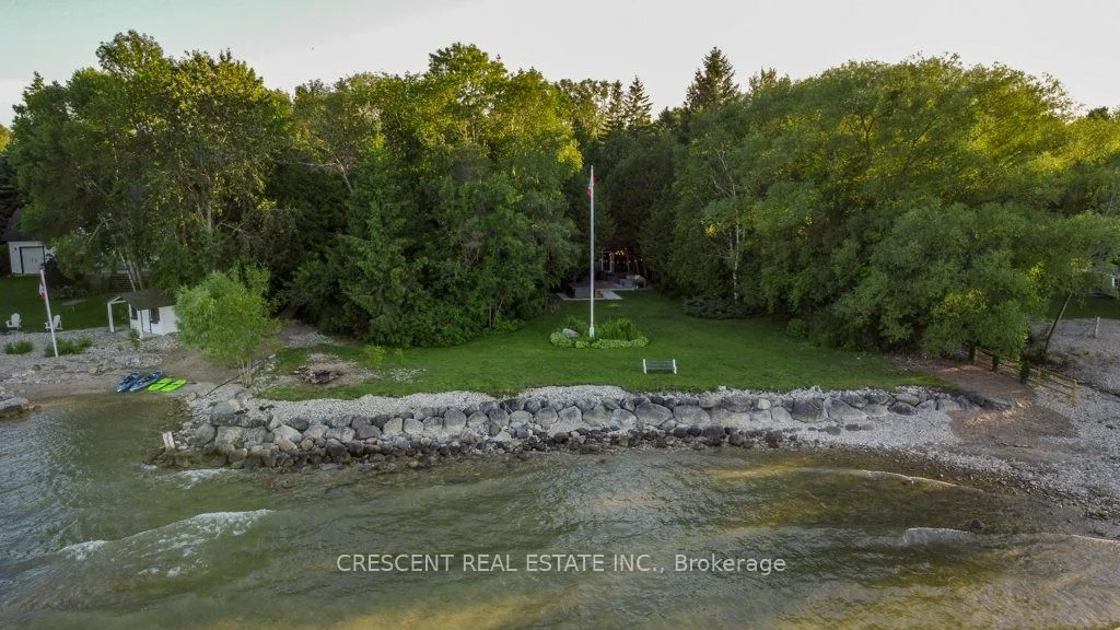 37 Georgian Manor Drive, Collingwood, ON L9Y 3Z1