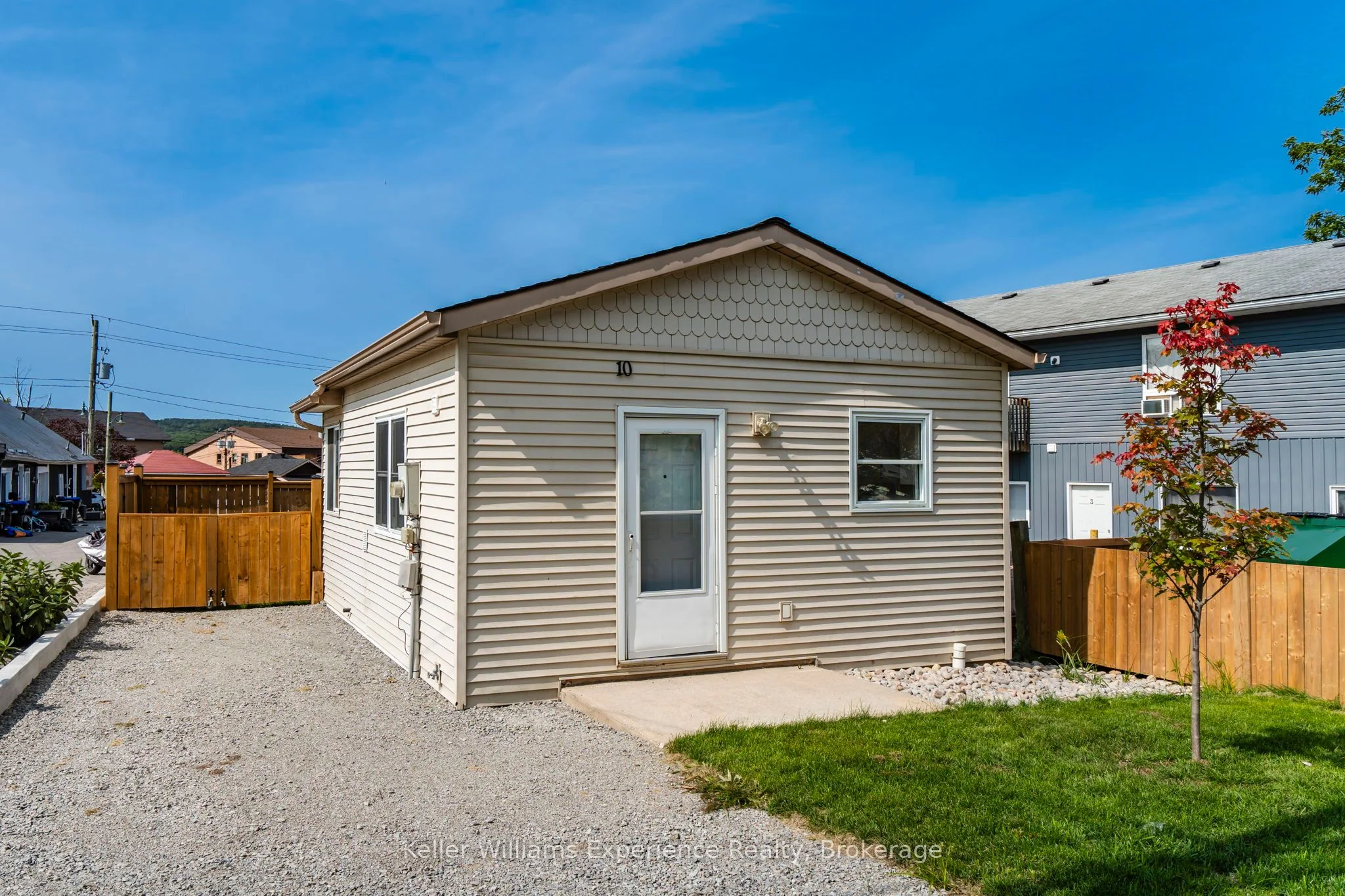 Detached in Penetanguishene