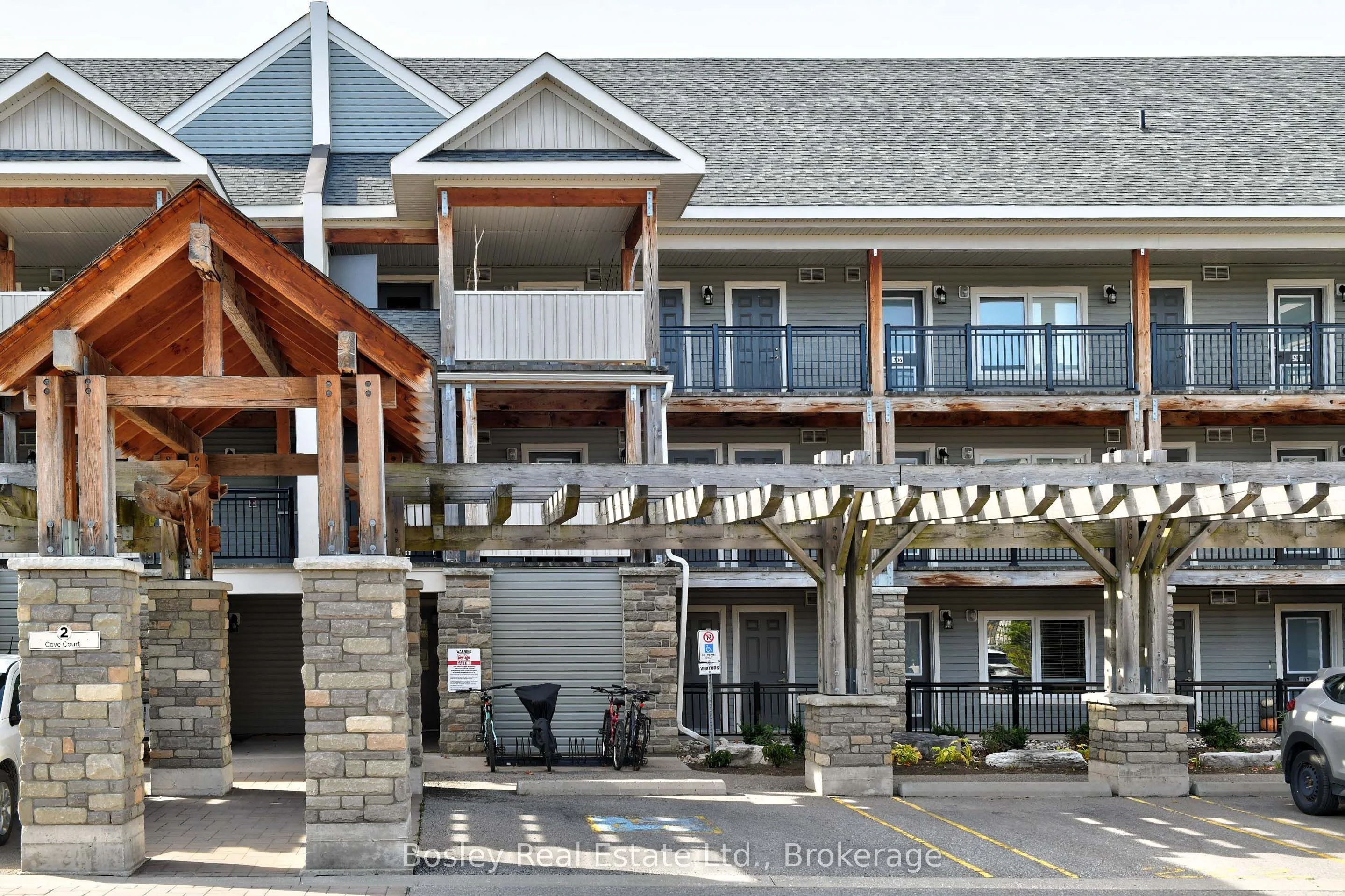 2 Cove Court 208, Collingwood, On L9y 0j6