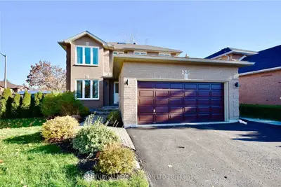 Detached in Barrie