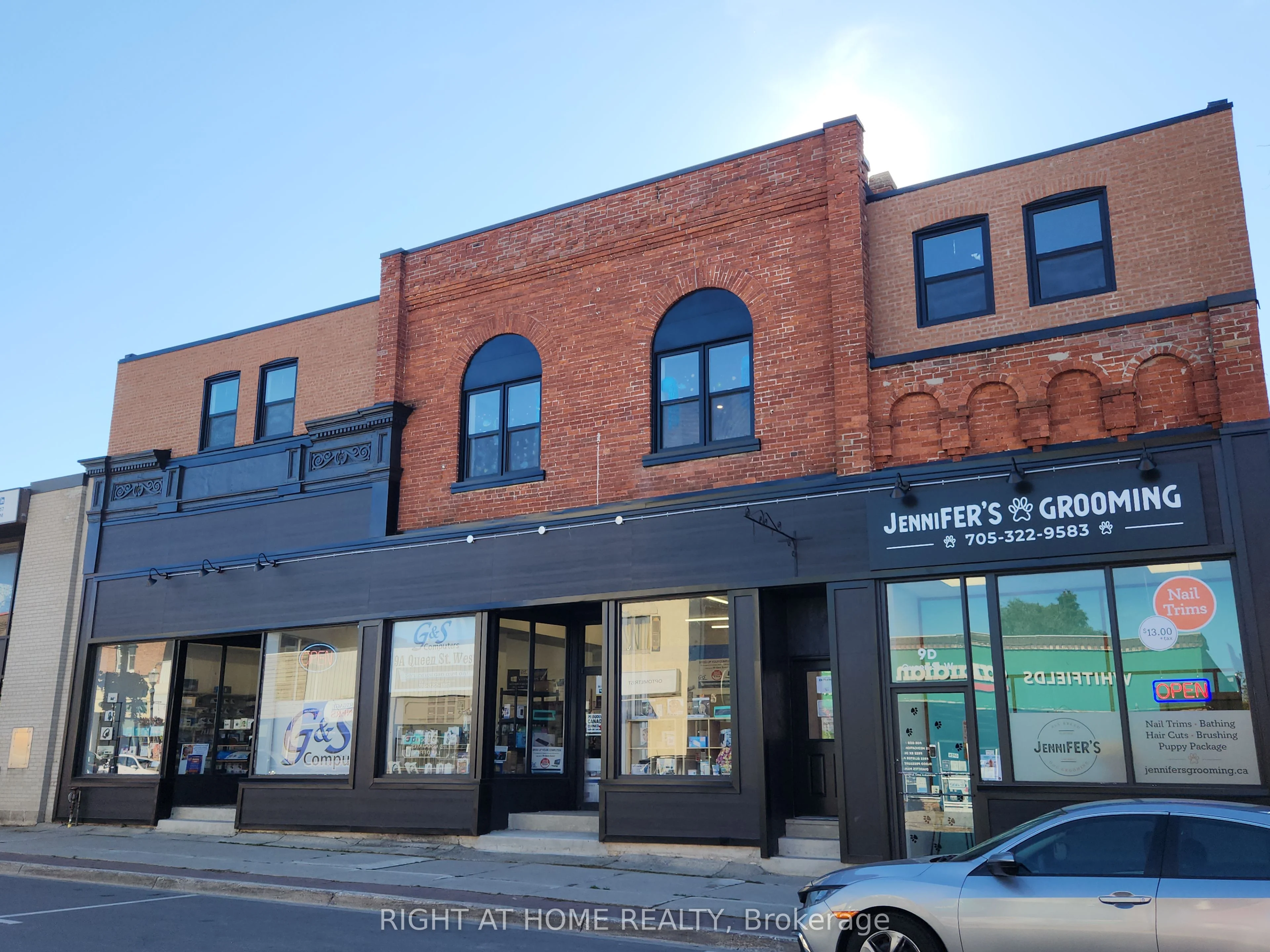 Multiplex in Springwater