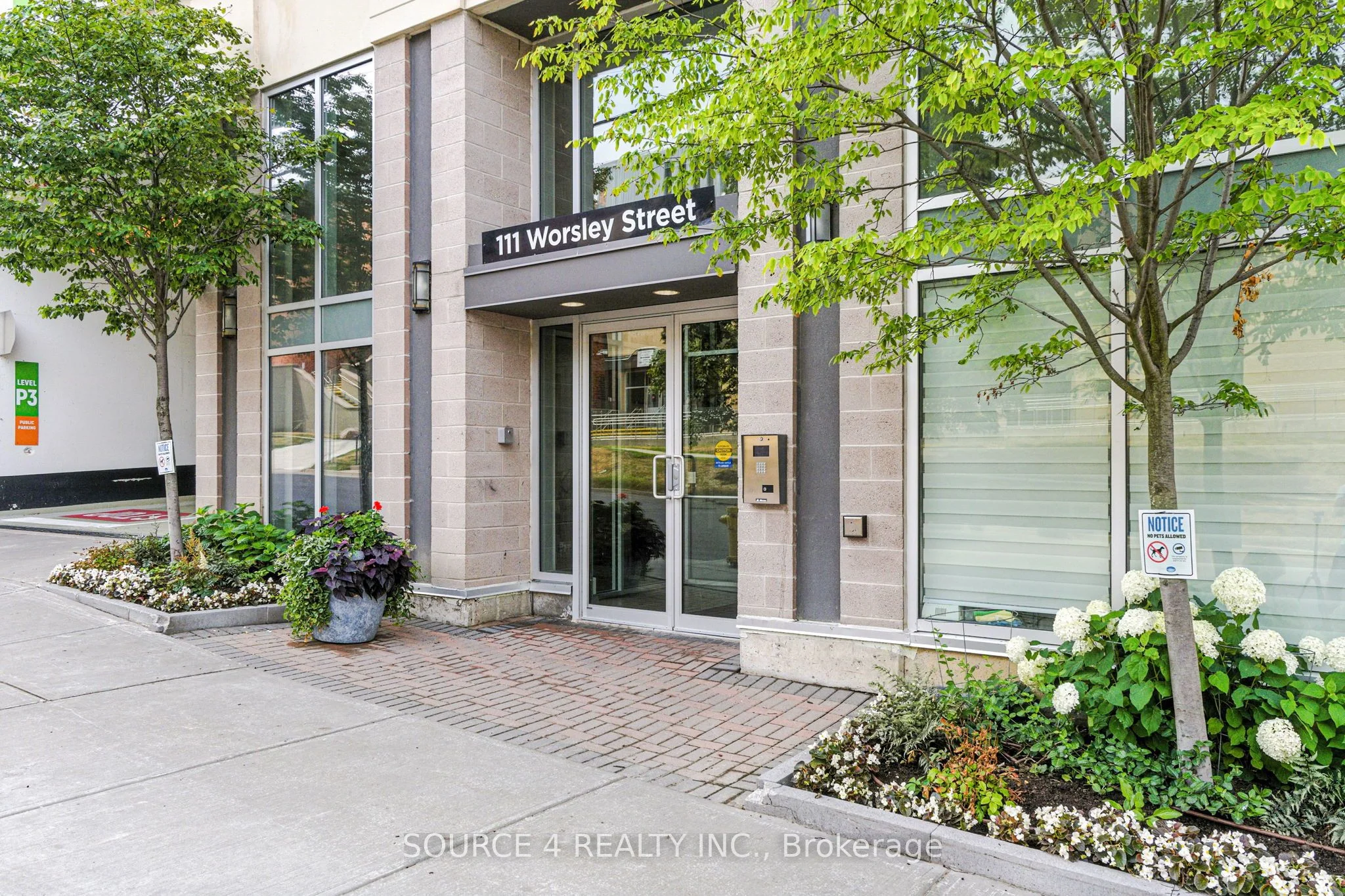 111 Worsley Street 311, Barrie, On L4m 0j5