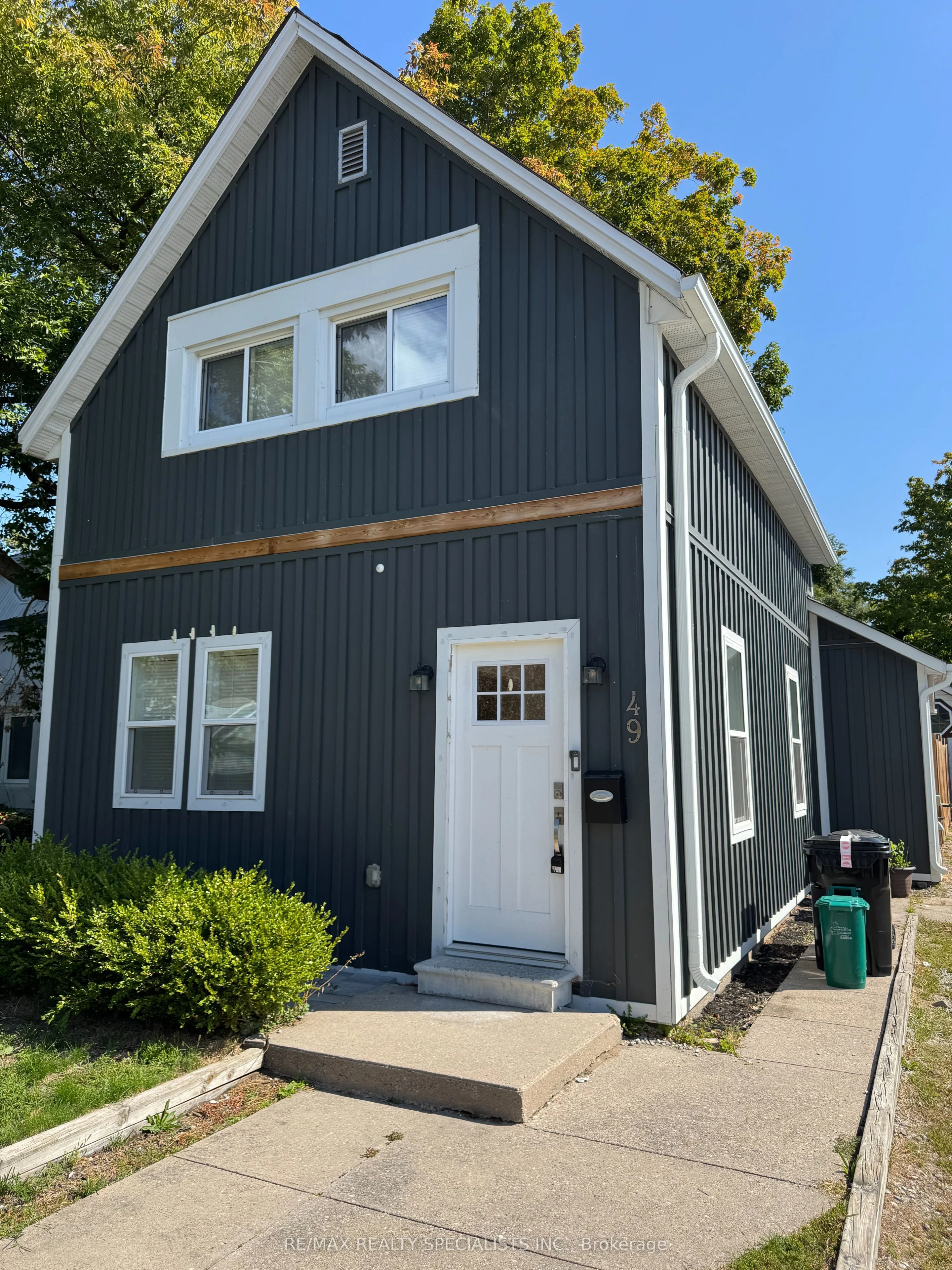 Detached in Barrie