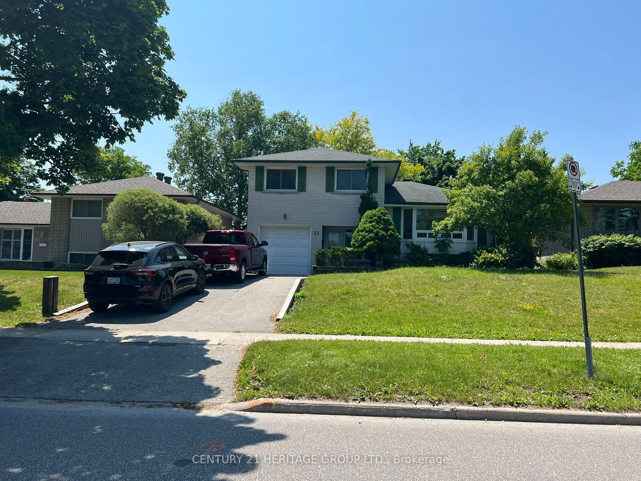 51 STEEL Street, Barrie, ON L4M 2E8
