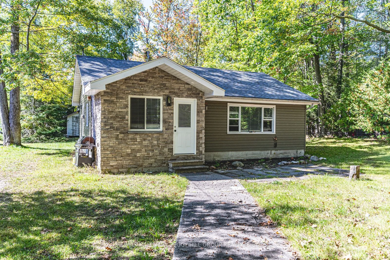 Detached in Tiny
