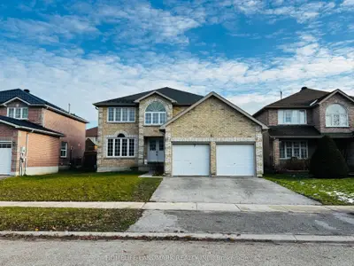 Detached in Barrie
