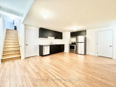 Detached in Barrie