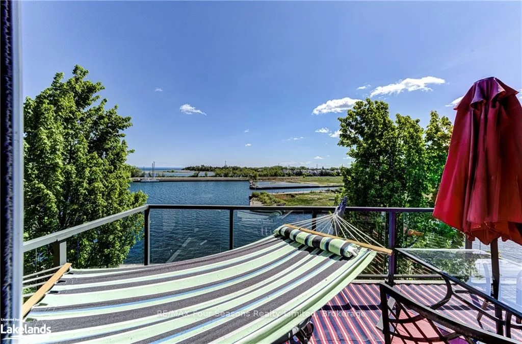 1 Shipyard Lane 309, Collingwood, On L9y 0w2