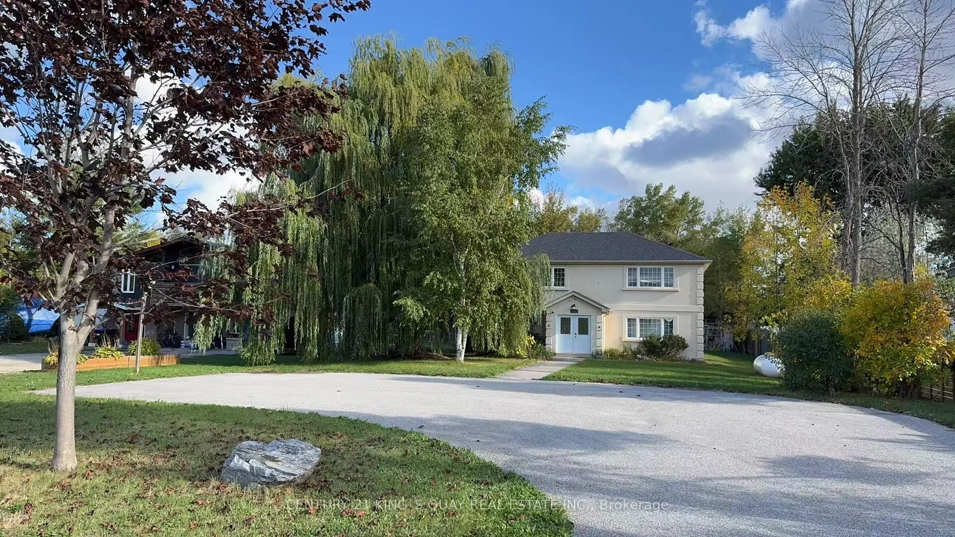 14 Churchill Court, Collingwood, On L9y 3z1