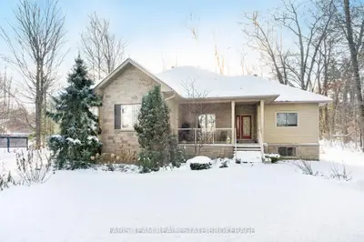 Detached in Penetanguishene