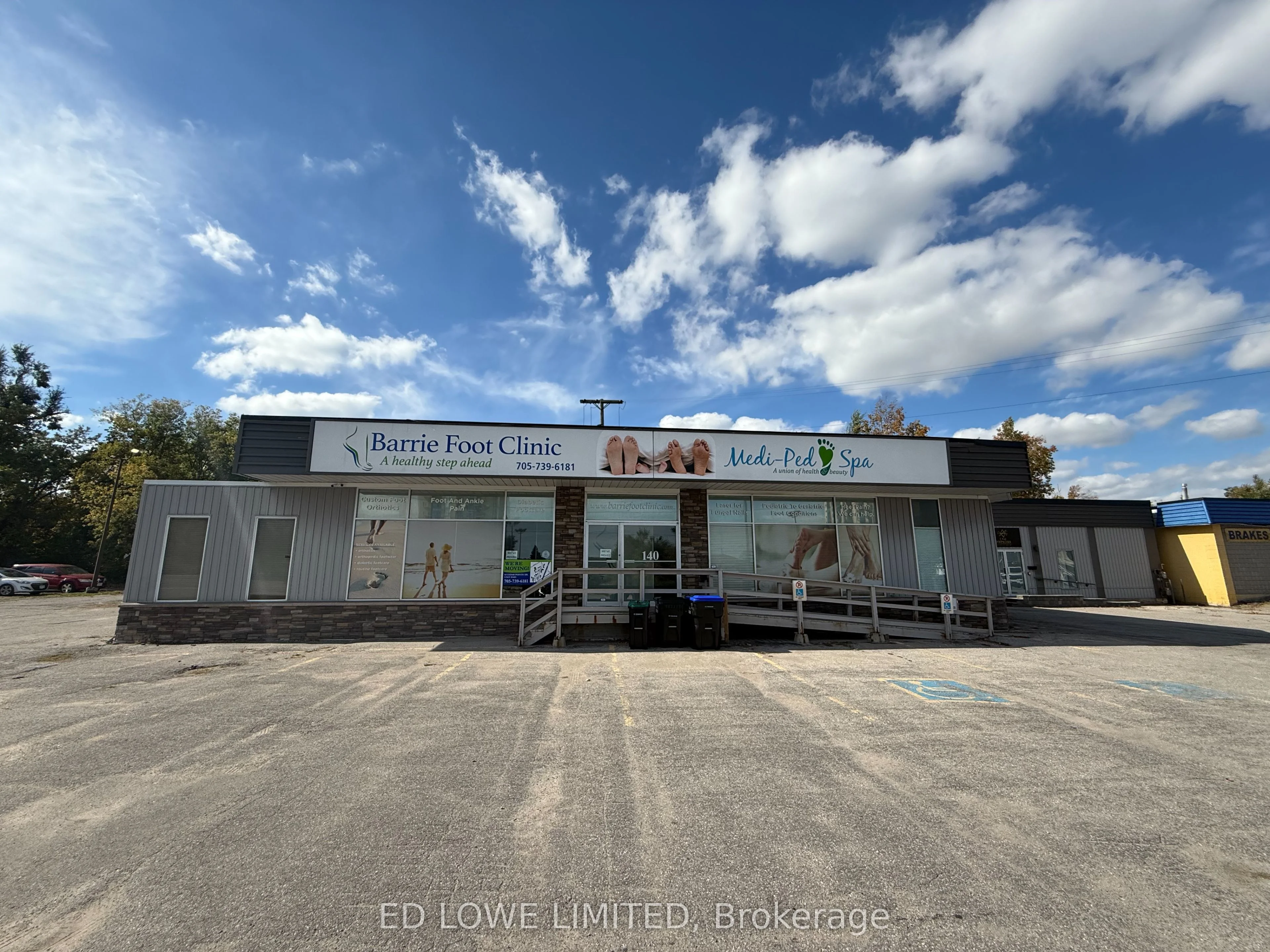 140 Bradford Street, Barrie, ON L4N 3B3