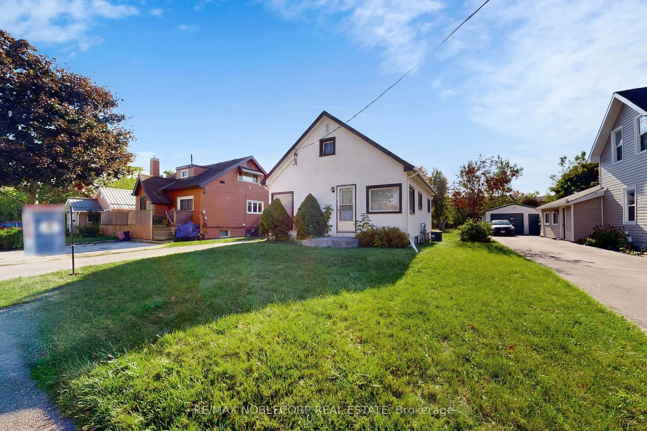 51 Simcoe Street, Orillia, ON L3V 1G5