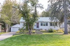 Detached in Orillia