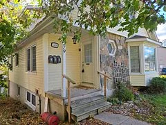 Triplex in Barrie