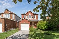 115 SW Laidlaw Drive, Barrie, ON L4N 7R9