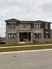 21 Kingsbury Trail, Barrie, On L9j 0w8