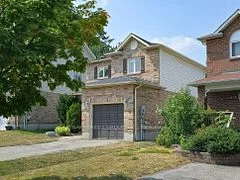 16 Bates Court, Barrie, On L4n 8l8