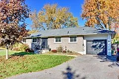 5 Brock Crescent, Collingwood, On L9y 4a4